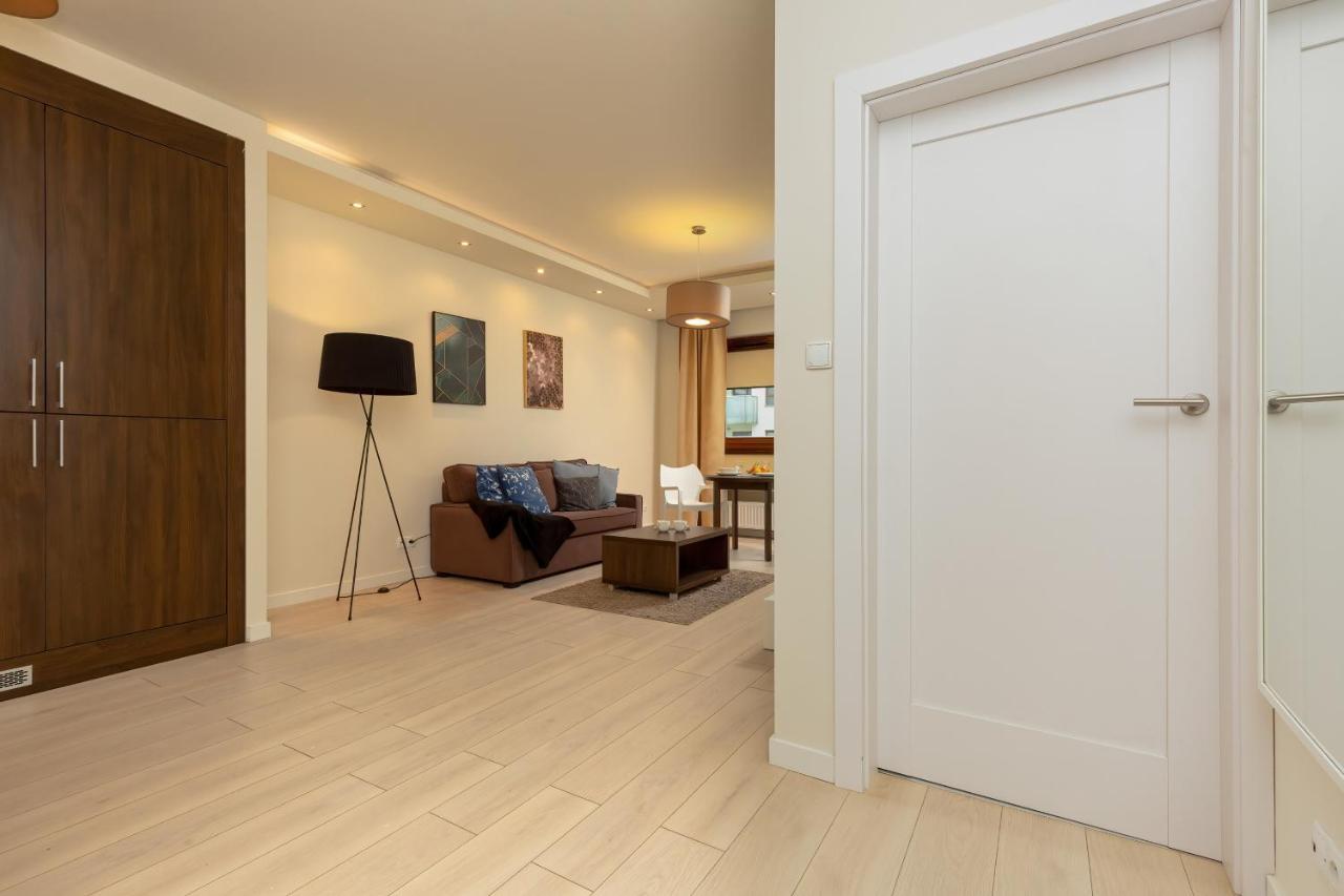 Apartments Warsaw Gieldowa 4 By Noclegi Renters Dış mekan fotoğraf